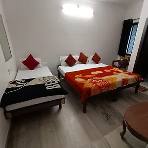  Hotel Shubham
